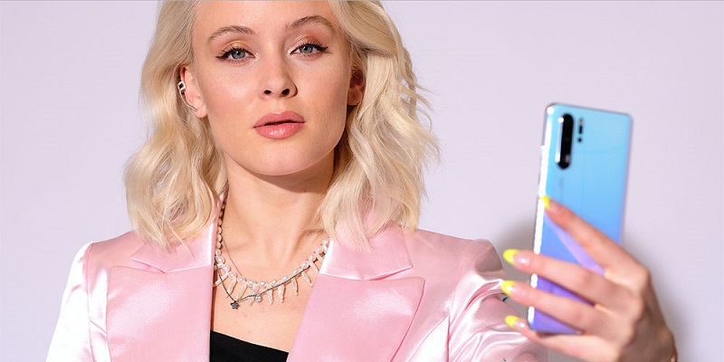 La chanteuse Zara Larsson met fin à sa collaboration avec Huawei