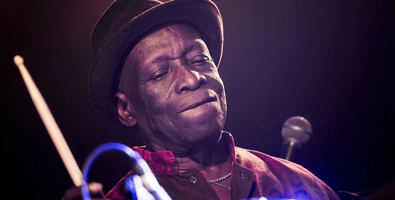 La musique africaine en deuil ; le pionnier de l’Afrobeat Tony Allen est mort !
