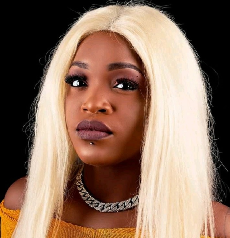 Togo / Musique  :  Lauraa se confie sur sa manière de faire face à un obstacle