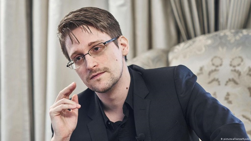 La réaction des parlementaires US sur une possible grâce de Snowden