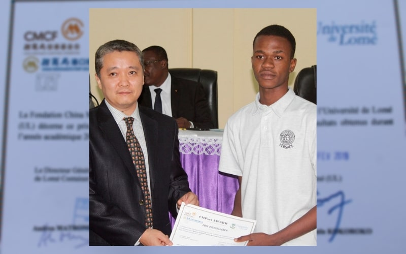 Togo : Lomé Container Terminal octroie des bourses d’excellence aux meilleurs étudiants de l’Université de Lomé