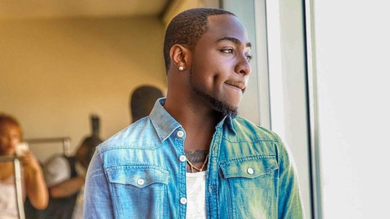 Nigeria : une jeune femme accuse Davido d’être l’auteur de sa grossesse