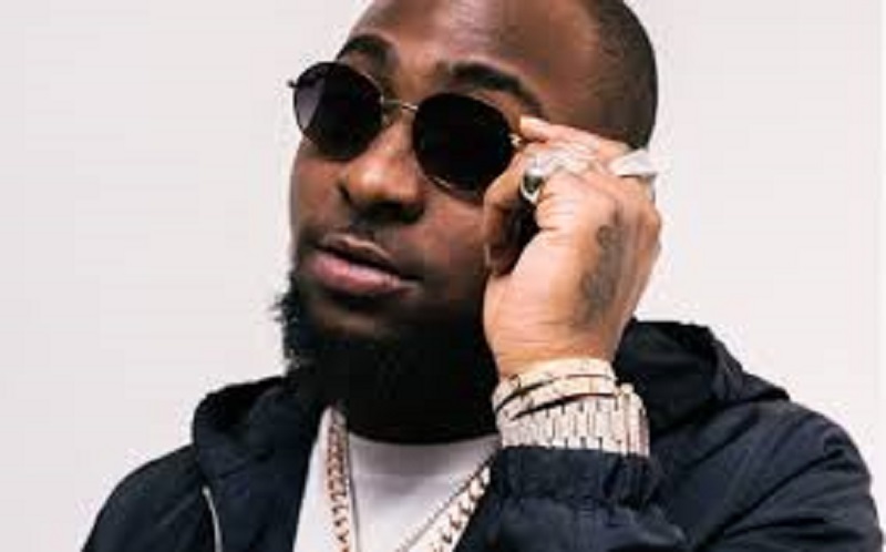 [Vidéo] : un homme licencié pour avoir pris un pourboire de Davido