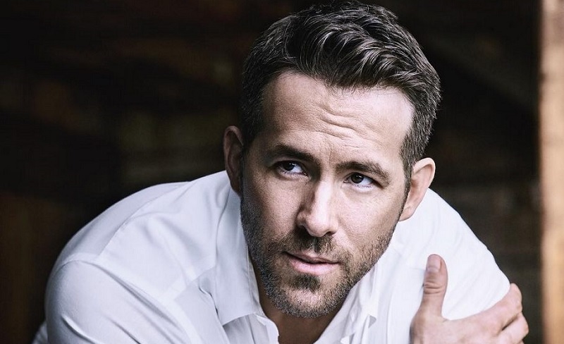 L’acteur Ryan Reynolds offre plus de 2 millions de FCFA à celui qui retrouvera une peluche volée