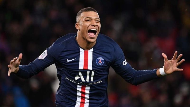 PSG : Kylian Mbappé au cœur d’un tournant de sa carrière !