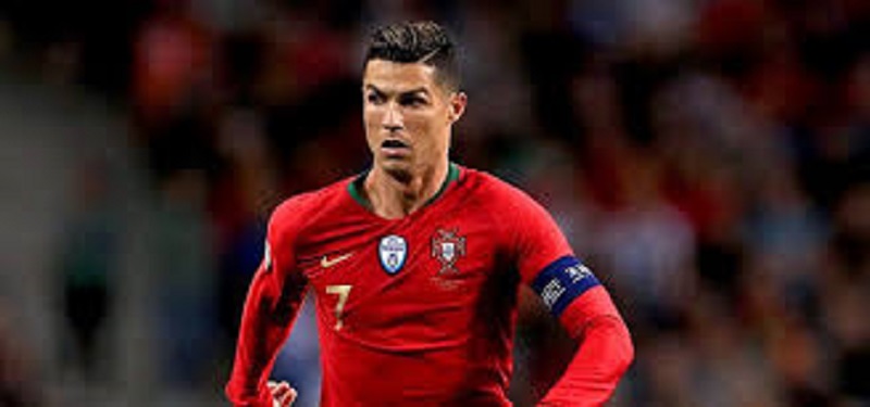Portugal : quand le test positif de Cristiano Ronaldo secoue la presse mondiale
