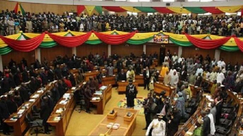 Le Ghana renonce à son nouveau parlement face à la polémique sur les coûts des travaux