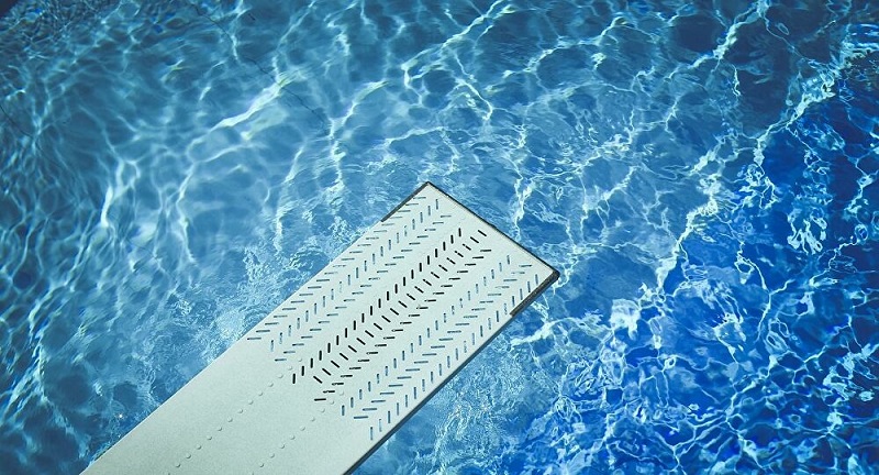 Le Japon crée un masque de protection pour la piscine