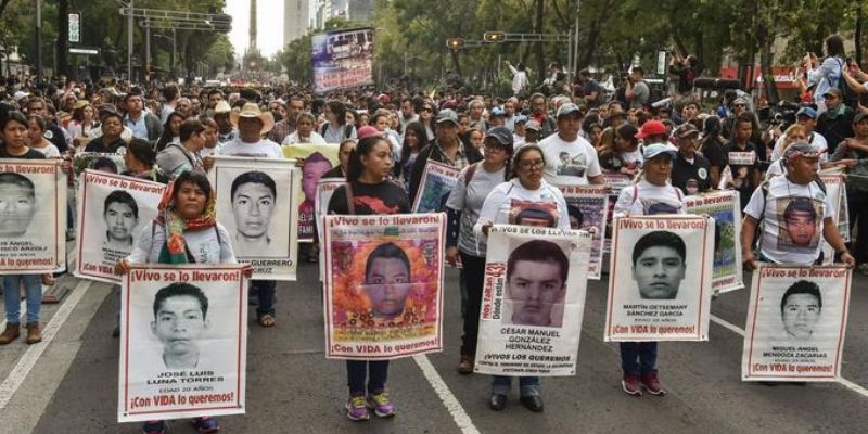 Le Mexique pleure ses disparus à travers une grande marche