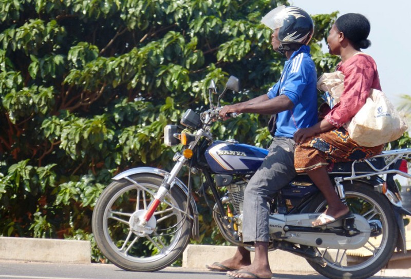 Togo : lancement d’une assurance accidents pour les conducteurs de motos avec 75 frs Cfa / jour