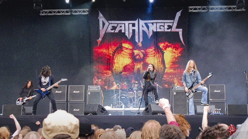 Le batteur de Death Angel assure avoir vu Satan en femme lors de son   coma lié au Covid-19