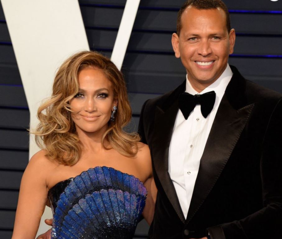 Jennifer Lopez : des révélations d’infidélités au lendemain de ses fiançailles