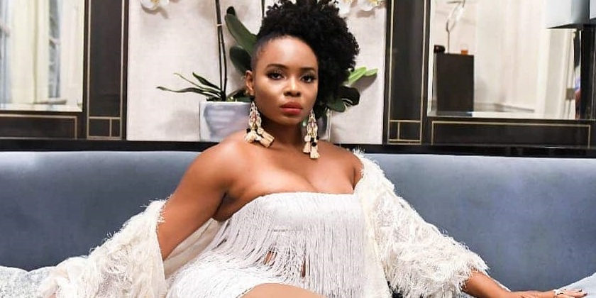 Stars de l’afro-pop : Yemi Alade du Nigeria rejoint l’écurie des Toofan du Togo