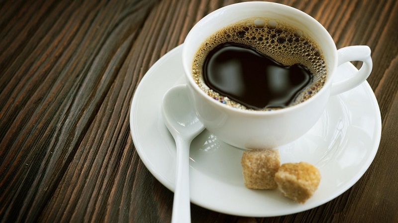 Anti-âge : voici ce qui arrive à la peau lorsqu’on boit du café chaque jour