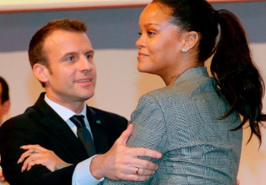 Rihanna dans les bras du Président Emmanuel Macron : les avis des internautes