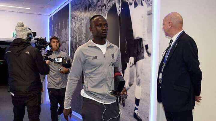 Le téléphone portable de Sadio Mané créé le buzz sur la toile (Photo)