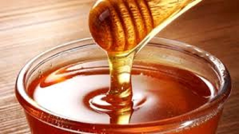 Les bienfaits du miel pour la peau et les cheveux