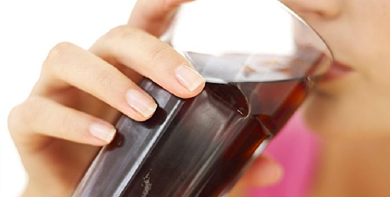 Les boissons les plus dangereuses par forte chaleur énumérées par une nutritionniste