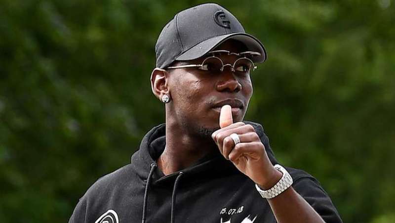 Manchester United : Paul Pogba serait sur le point de devenir le joueur le mieux payé d’Angleterre avec…