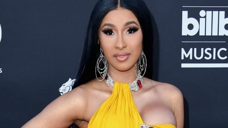 Cardi B : l’étonnant comportement de la star quand elle boit trop d’alcool