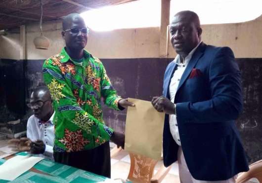 Les fils du vent soufflent dans la sphère sociale togolaise