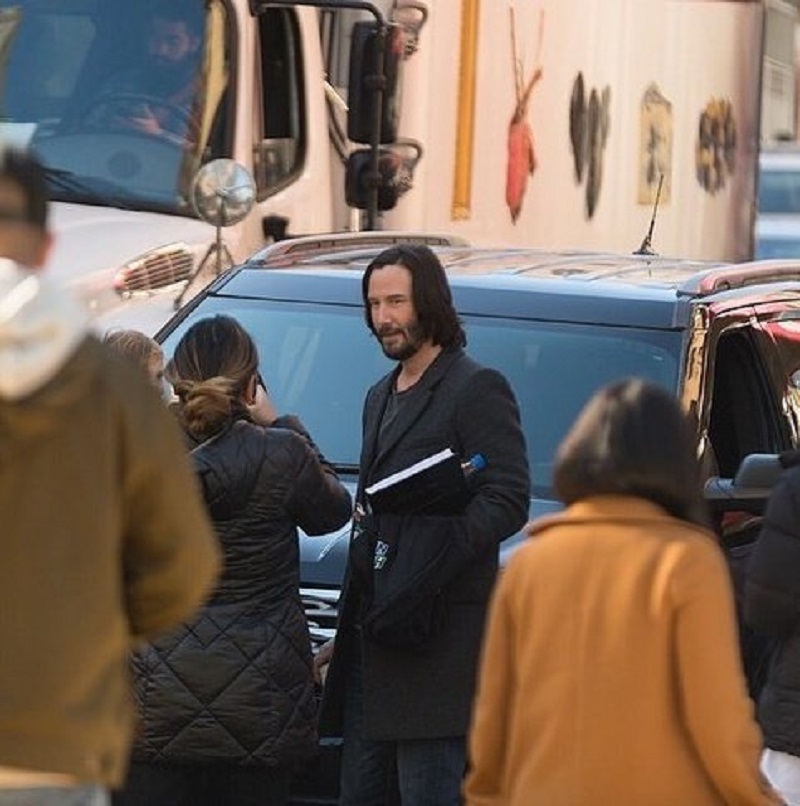 Les premières images du tournage du film Matrix 4