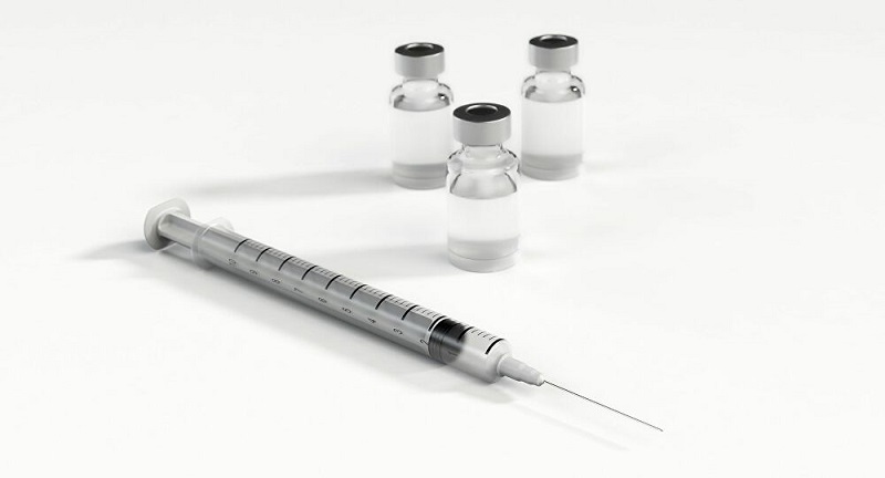 Un médecin explique pourquoi aucun vaccin n’arrêtera la propagation du Covid-19