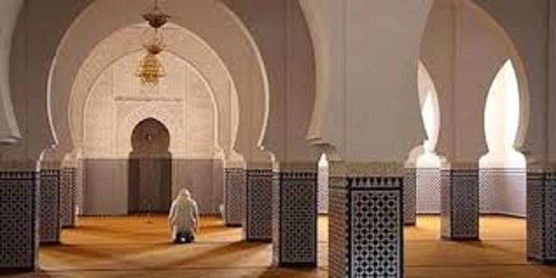 France / Enseignant décapité : un imam demande pardon à la famille de la victime « au nom » de l’islam