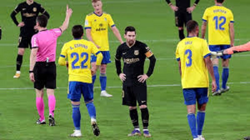 Liga : Cadix arrache le nul contre un Barça convalescent