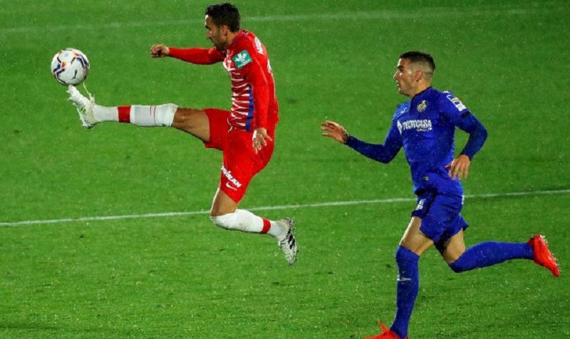 Liga : Grenade s’offre Getafe de Djene Dakonam et revient à hauteur du Real Madrid
