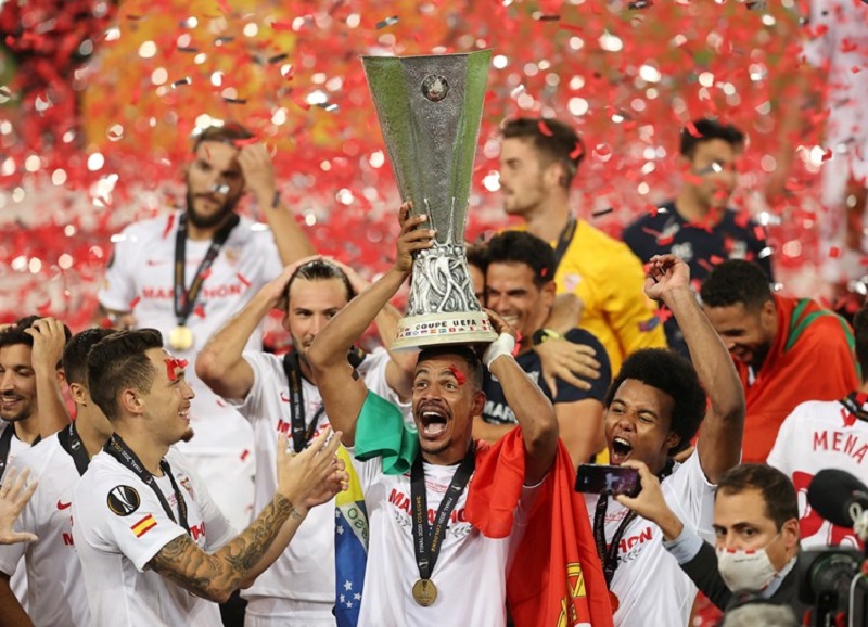 Ligue Europa : le FC Séville s’offre l’Inter Milan en finale et soulève la coupe