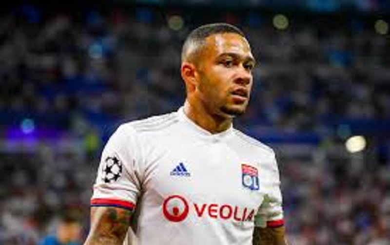 Lille – OL : Memphis Depay s’attaque à l’arbitre sur les réseaux sociaux