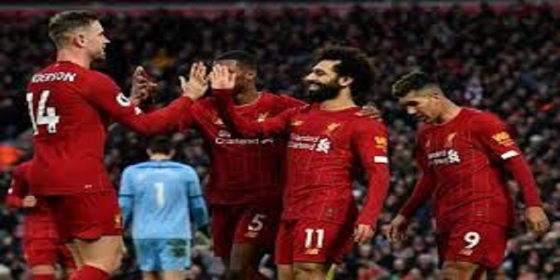 George Floyd : Liverpool soutient les manifestants avec une photo forte au cœur d’Anfield Road