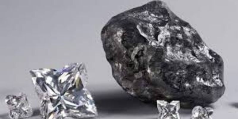 Louis Vuitton : la firme s’offre le plus gros diamant brut du monde