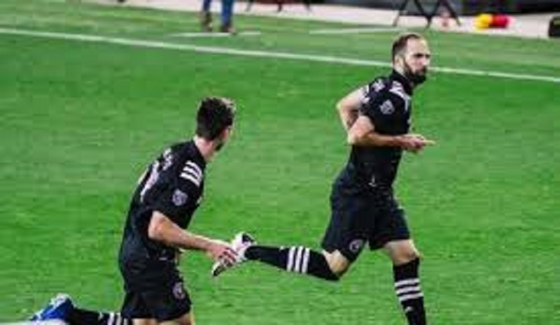 MLS : Higuain débloque son compteur (vidéo)