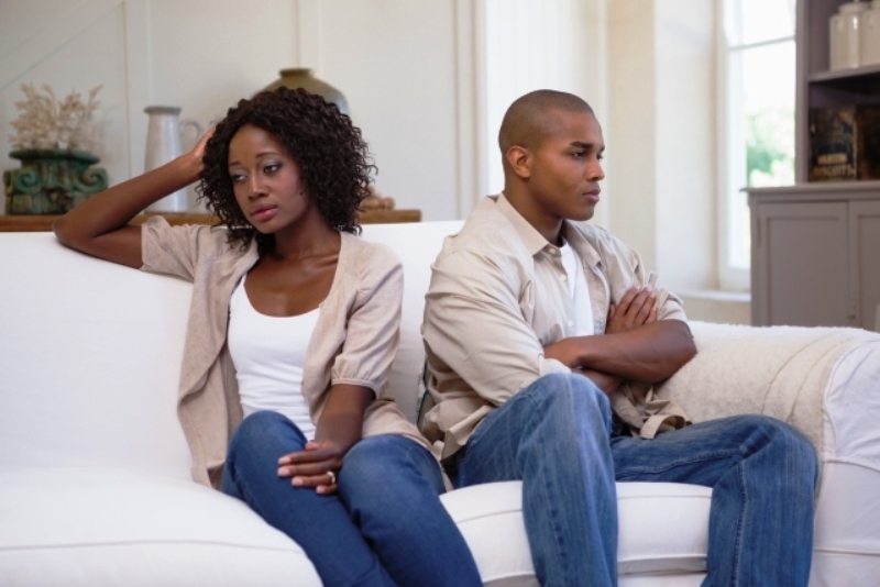 Madame, voici 10 signes qui montrent que votre homme n’est plus amoureux de vous !