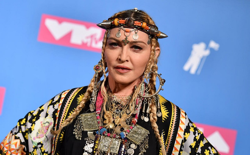 Après Aya Nakamura, les jumelles de Madonna chantent du Lorie