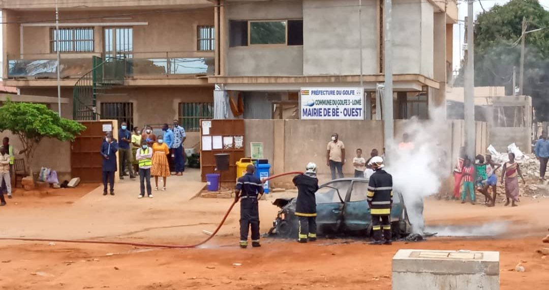 Togo : incendie à la mairie du Golfe 3 (photos)