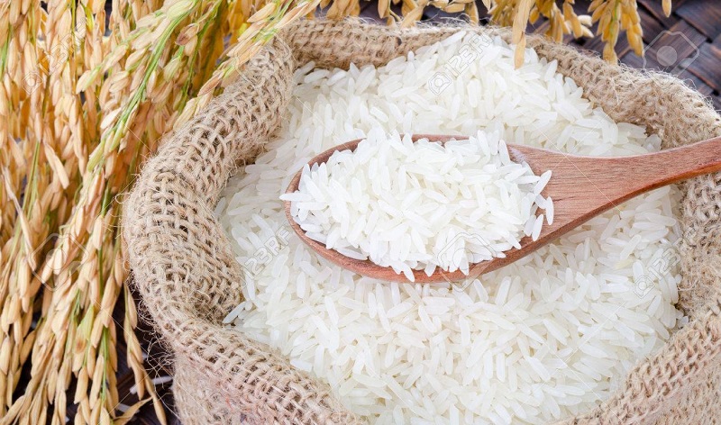 Manger du riz a plus d’impact sur le réchauffement climatique que prendre l’avion