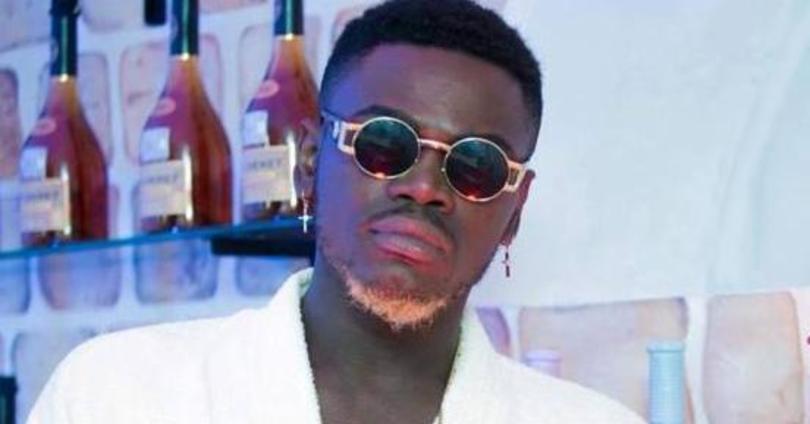 Ariel Sheney s’exprime sur sa relation avec Maria Mobil et sa femme