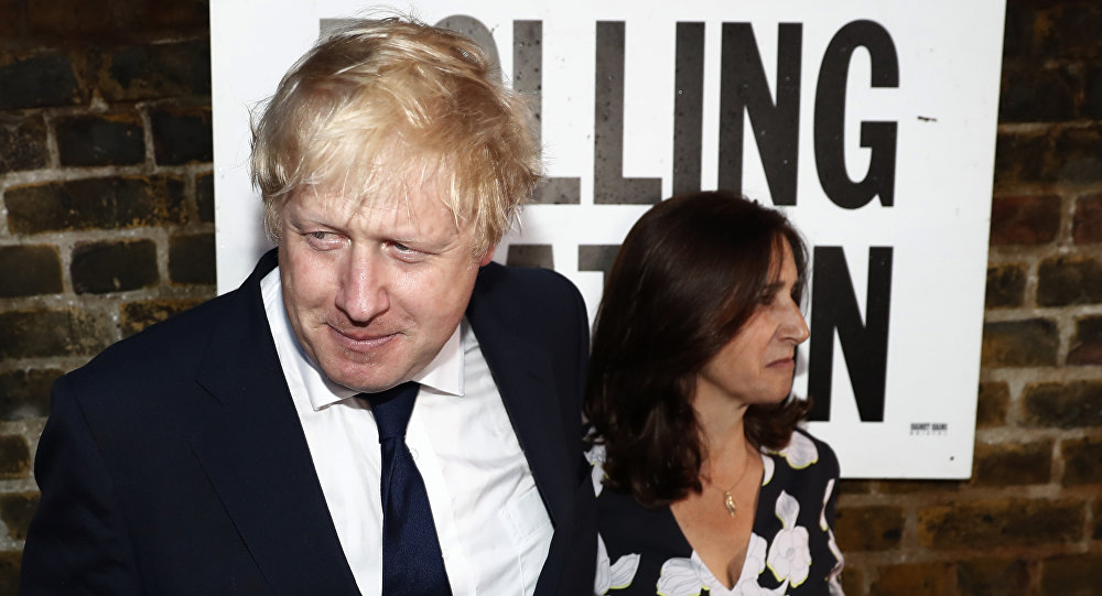 Mauvais temps pour l’ancien ministre britannique Boris Johnson : en 2 mois, il a perdu son poste et son épouse pour ces raisons