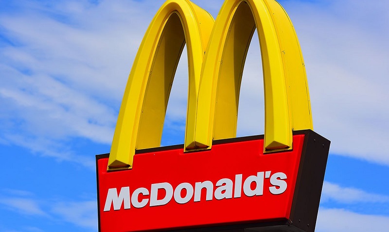 États-Unis : Burger King demande à ses clients d’aller commander chez McDonald’s