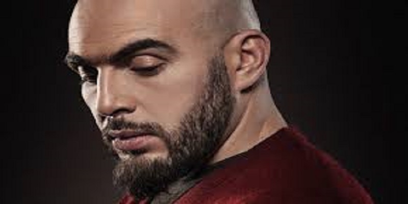 Médine a encore frappé : le rappeur islamiste éructe contre la Marseillaise qui « fait dégueuler »