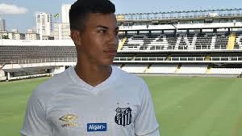 Mercato : Chelsea attache du prix à l’attaquant Kaio Jorge