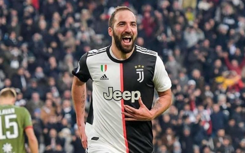 Mercato : Higuain rejoint Matuidi à l’Inter Miami