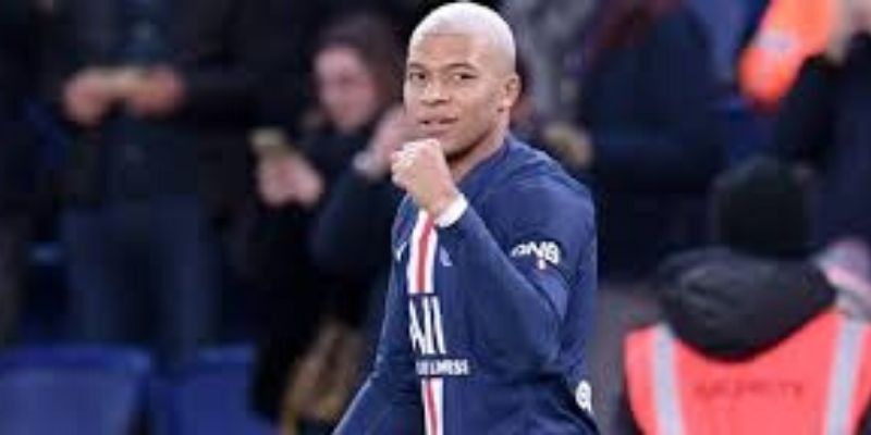 Mercato – PSG : Leonardo pose ses conditions pour Mbappé