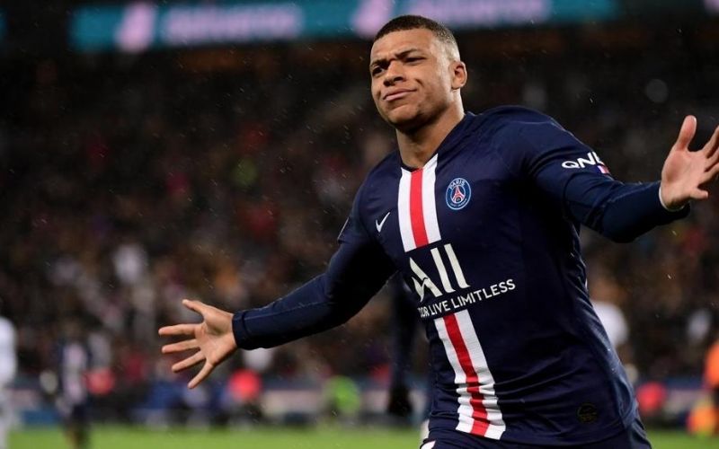 Football : 100e but de Mbappé, sa réaction