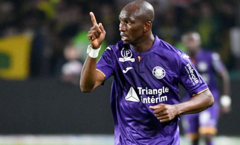 Mercato/TFC : le Camerounais Stéphane Mbia résilie son contrat, 4 mois après son arrivée