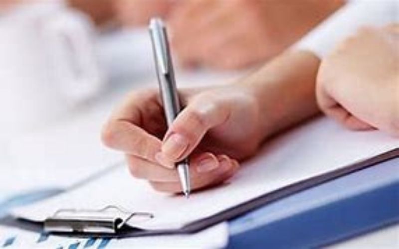 Mieux vaut prendre des notes à la main que sur ordinateur