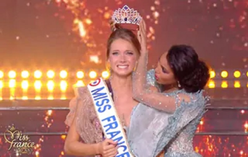 Miss France 2021 : Amandine Petit élue !